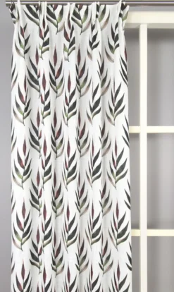 Nordisk Textil Gardiner Mönstrade|Amaya gardin - Stilrent bladmotiv i grönt och rött