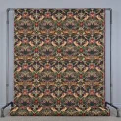 Blommiga Möbeltyger|Mönstrade Möbeltyger|Bird art craft gobeläng