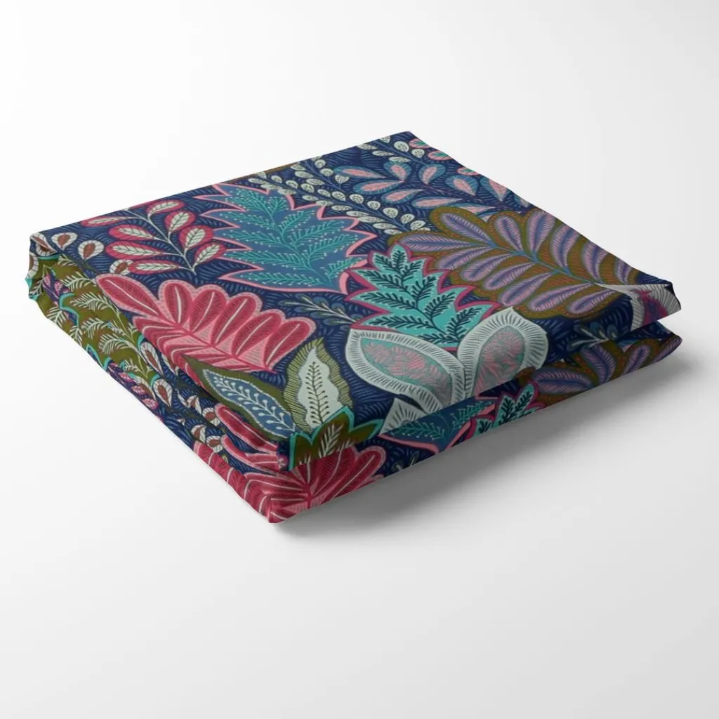 Nordisk Textil Bordsduk|Botanic Arty bordsduk - med detaljrikt växtmotiv