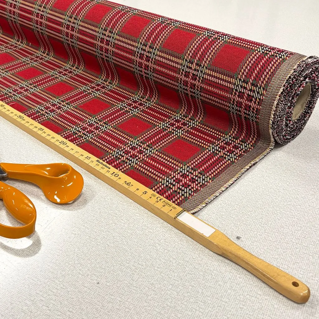 Rutiga Möbeltyger|Mönstrade Möbeltyger|Check Classic Holiday gobeläng – Klassisk jultextil i rutmönster
