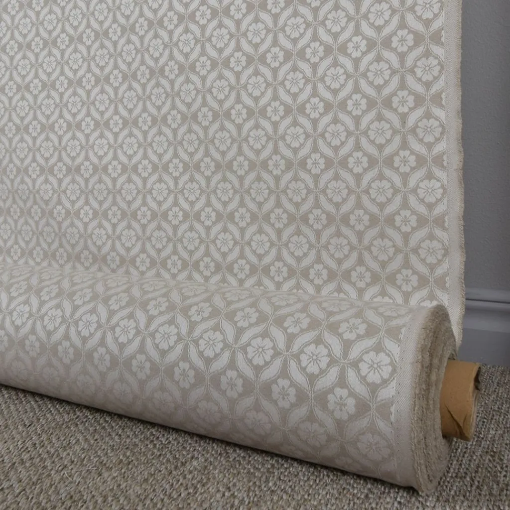 Mönstrade Möbeltyger|Bolster|Clover beige tyg