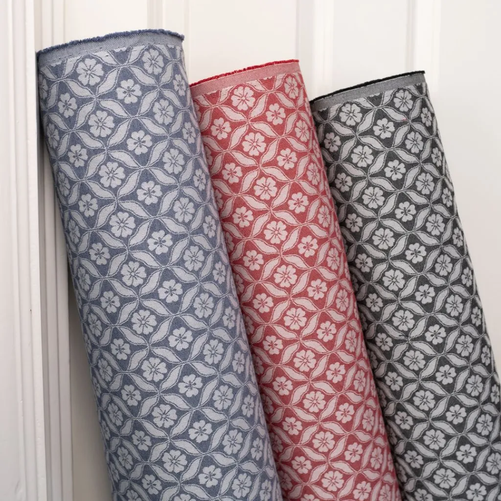 Mönstrade Möbeltyger|Bolster|Clover svart tyg
