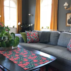 Nordisk Textil Gardintyger Mönstrade|Jultyger|Dalaros svart tyg