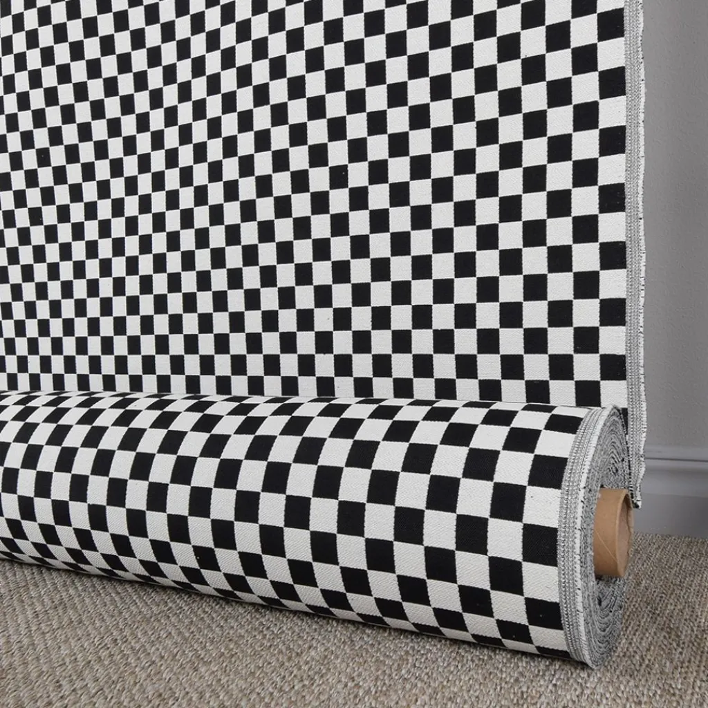 Nordisk Textil Rutiga Möbeltyger|Damier schackrutigt jaquardtyg i svart och vitt för möbelklädsel