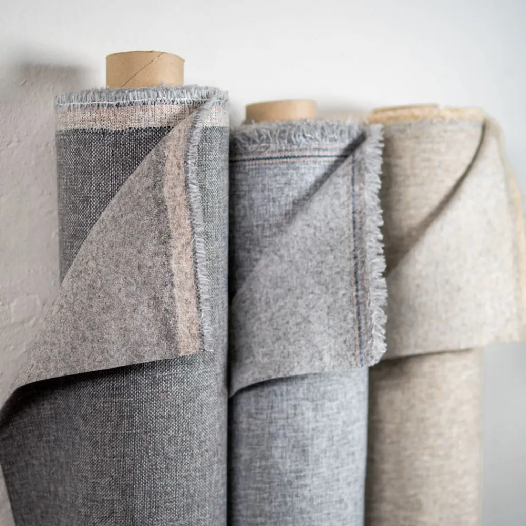 Nordisk Textil Enfärgade Möbeltyger|Denver Ash - Modernt och prisvärt möbeltyg