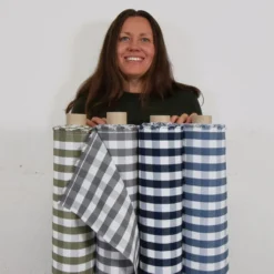 Nordisk Textil Rutiga Möbeltyger|Rutor & Ränder|Dewon ljusgrå-vit rutigt tyg