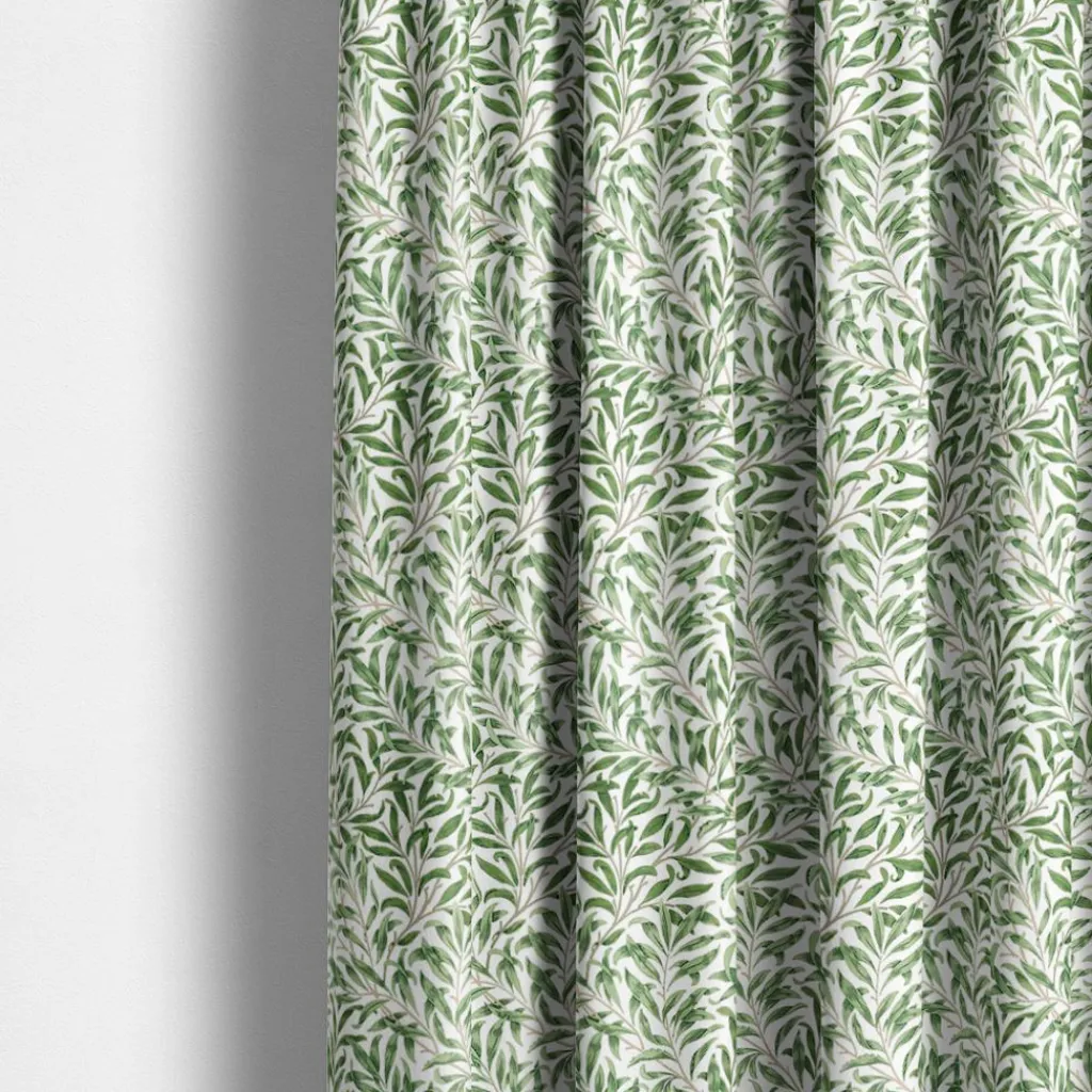 Nordisk Textil Arts & Crafts Tyger|Gardintyger Mönstrade|Ester grön tyg – klassiskt bladmönster i grönt