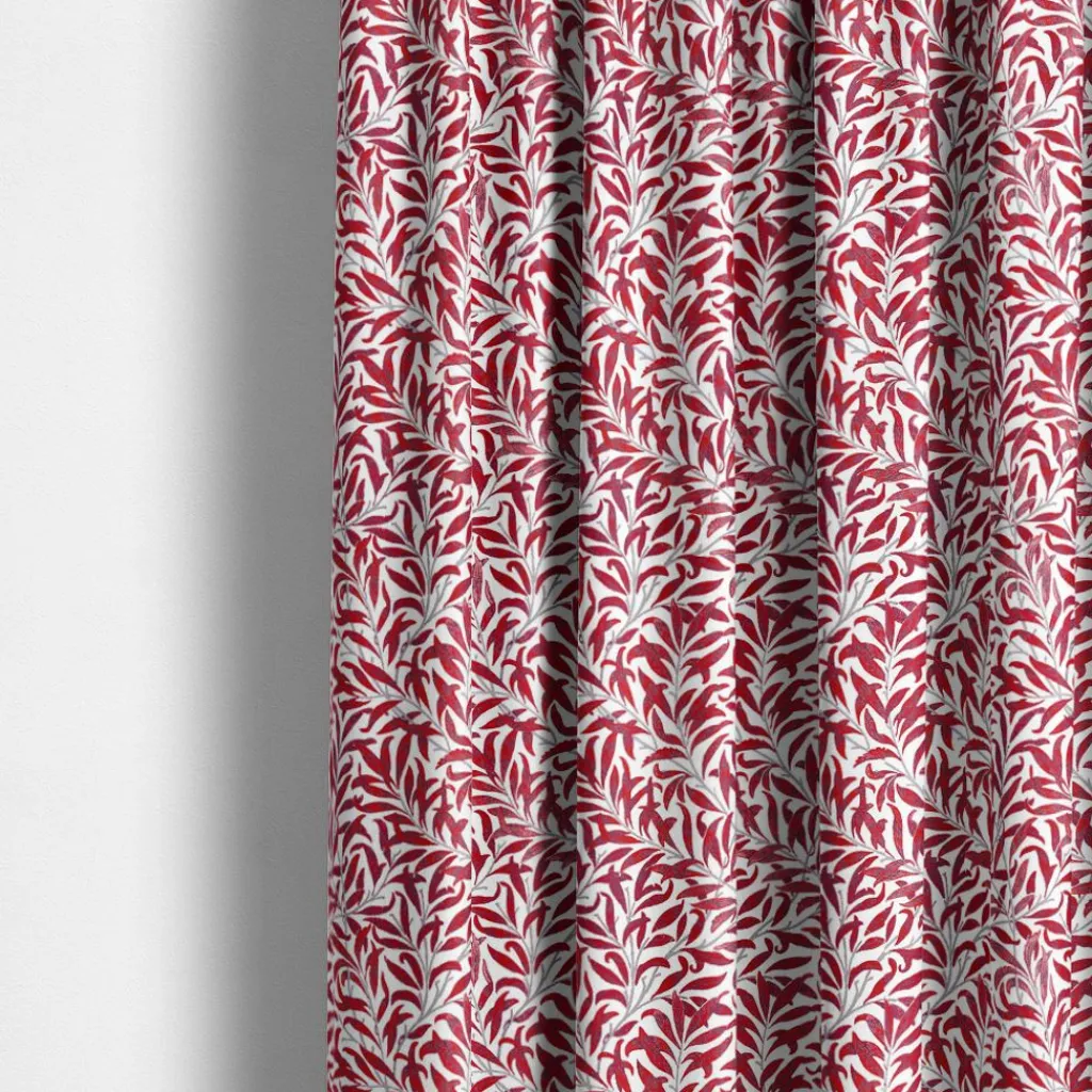 Nordisk Textil Gardiner Mönstrade|Julgardiner|Ester röd gardiner med tidlöst bladmönster