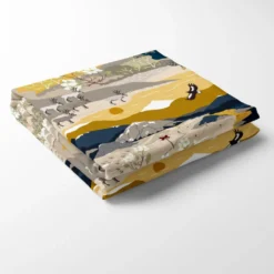 Arvidssons textil Bordsduk|Fjällvandring gul-blå bordsduk