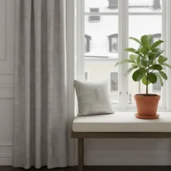 Arvidssons textil Gardiner Mönstrade|Frostblad Beige – Gardin med stilrent bladmotiv