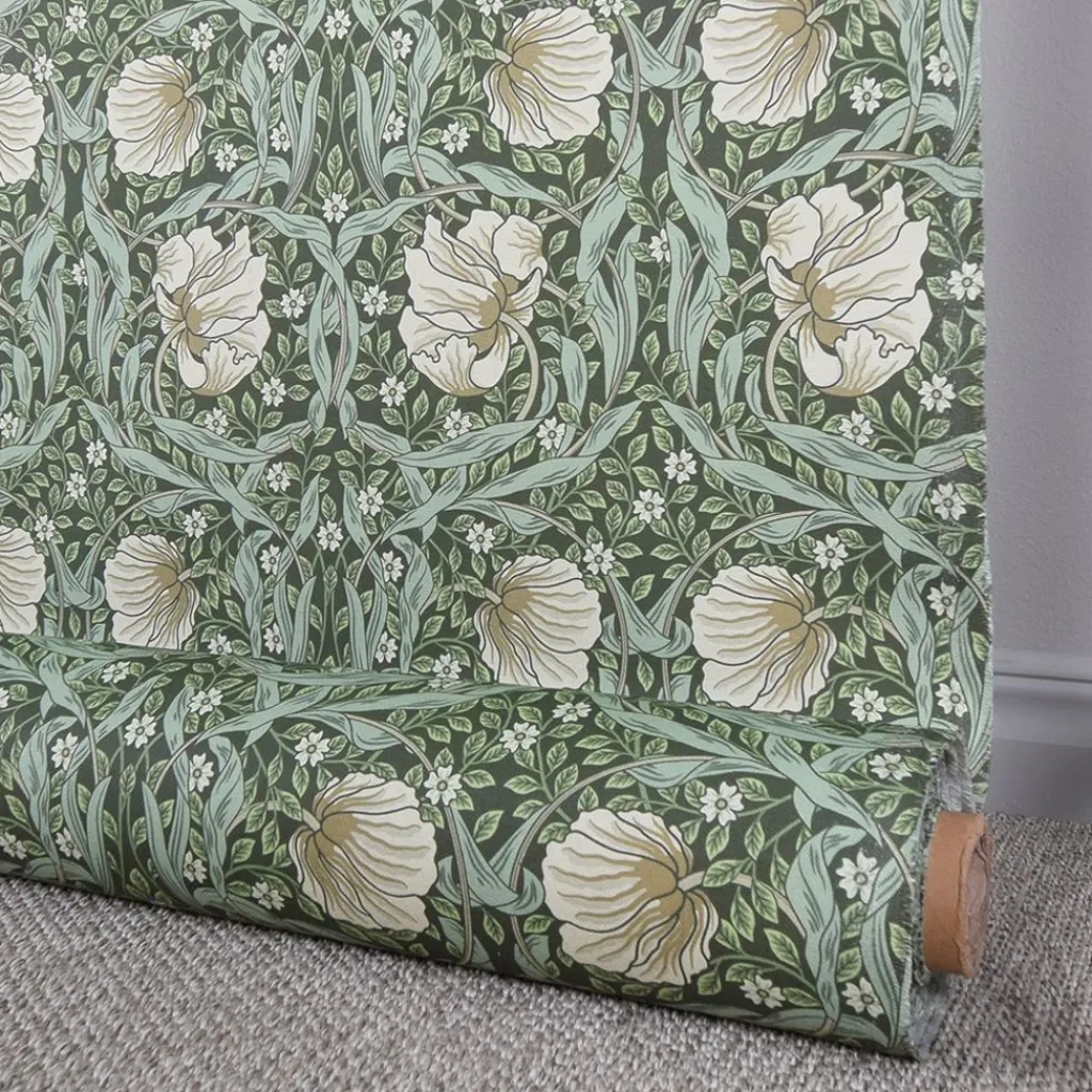 Arts & Crafts Tyger|Gardintyger Mönstrade|Grace grön tyg - Klassisk blommig Arts and Crafts design