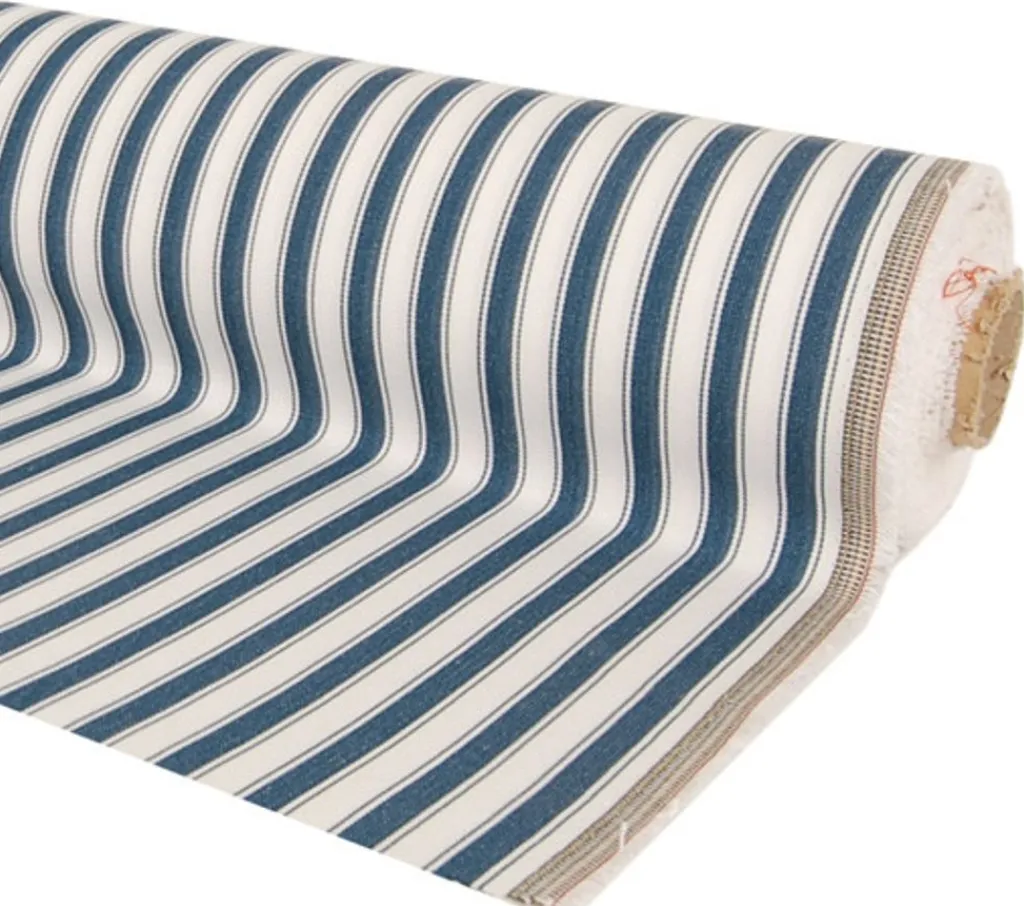 Nordisk Textil Randiga Möbeltyger|Rutor & Ränder|Harlow blå-vit randigt tyg