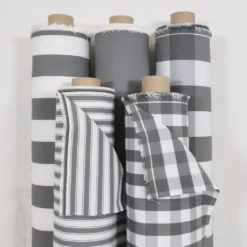 Nordisk Textil Randiga Möbeltyger|Rutor & Ränder|Harlow ljusgrå-vit randigt tyg
