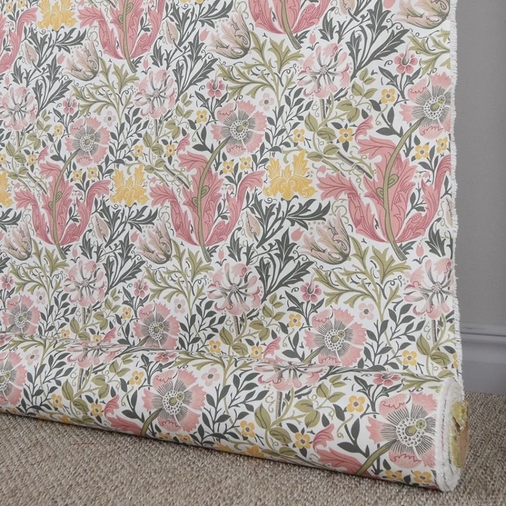 Nordisk Textil Arts & Crafts Tyger|Gardintyger Mönstrade|Harmony vit-rosa tyg