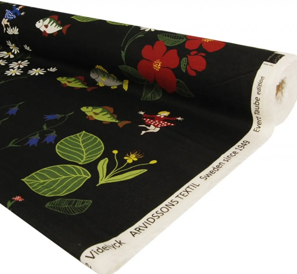Arvidssons textil Gardintyger Mönstrade|Arvidssons Textil|Himlajorden svart tyg