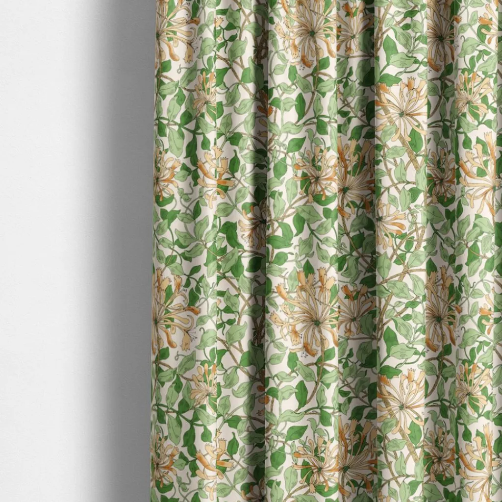 Nordisk Textil Arts & Crafts Tyger|Gardintyger Mönstrade|Honeysuckle aprikos gardintyg