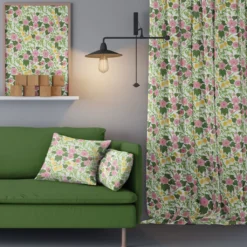 Arvidssons textil Gardiner Mönstrade|Husknuten rosa gardiner