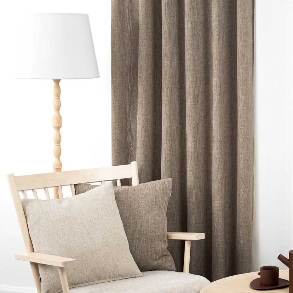 Redlunds Gardiner Enfärgade|James mullvad gardiner – Modern linne-look med lyxigt fall