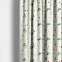 Barn Arvidssons textil Gardintyger Mönstrade|Barnmönster|Kalas hos Pippi tyg
