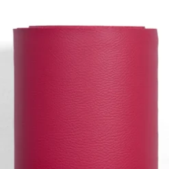 Nordisk Textil Enfärgade Fuskskinn|Karia mörk cerise fuskskinn