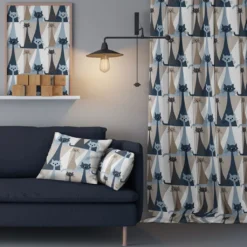Arvidssons textil Gardiner Mönstrade|Kitty blå gardiner med retro katter
