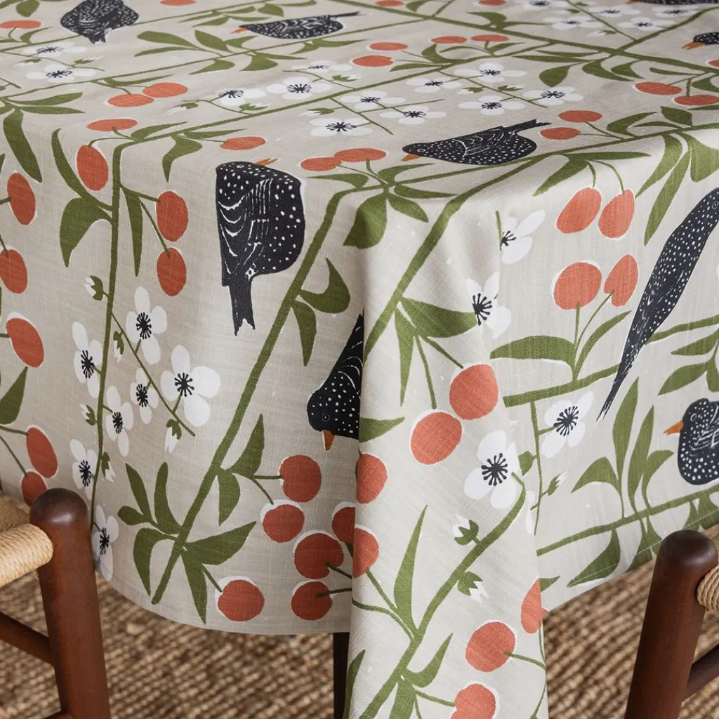 Almedahls Bordsduk|Körsbärsträdgården beige bordsduk -