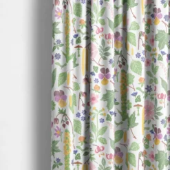 Arvidssons textil Gardintyger Mönstrade|Arvidssons Textil|Kungsljus multi – blommigt tyg med nordisk flora