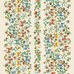 Arvidssons textil Gardintyger Mönstrade|Arvidssons Textil|Leksand bård natur tyg med traditionellt dalahästtryck