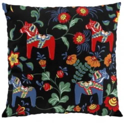 Arvidssons textil Mönstrade Kuddfodral|Leksand svart kuddfodral med traditionellt dalahästmönster