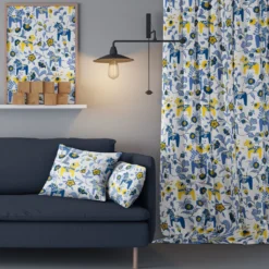 Arvidssons textil Gardintyger Mönstrade|Arvidssons Textil|Leksand Sverige tyg med traditionellt dalahästtryck