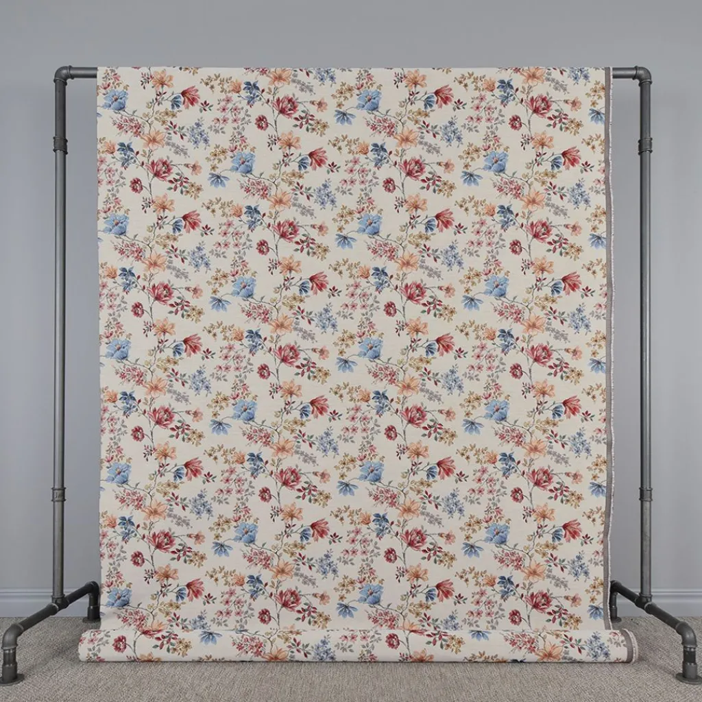 Arvidssons textil Blommiga Möbeltyger|Mönstrade Möbeltyger|Lilium möbeltyg