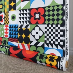 Nordisk Textil Gardintyger Mönstrade|Maxi Blocks tyg – djärv geometrisk design för moderna interiörer
