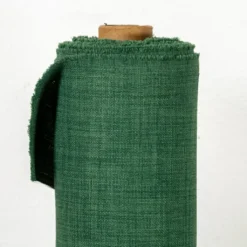 Nordisk Textil Gardintyger Enfärgade|Milo grön gardintyg - Stilrent med fin struktur