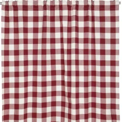 Fondaco Julgardiner|Julgardiner|Moa röd rutiga gardiner i återvunnet material 140x250cm