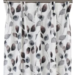 Nordisk Textil Gardiner Mönstrade|Odelia gardin – elegant bladmönstrad gardin i mjuka naturtoner