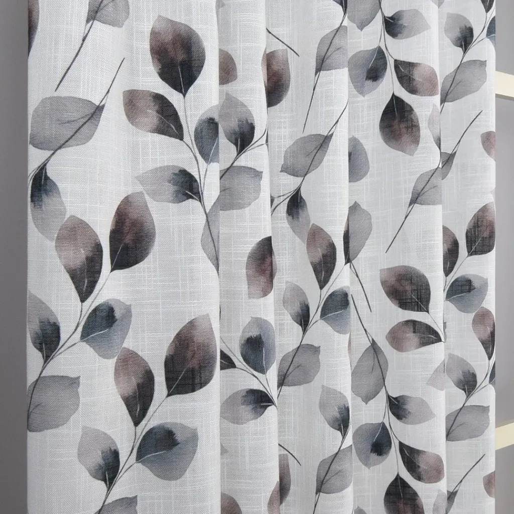 Nordisk Textil Gardiner Mönstrade|Odelia gardin – elegant bladmönstrad gardin i mjuka naturtoner