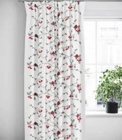 Arvidssons textil Gardiner Mönstrade|Julgardiner|Paradisäpplen vit gardiner