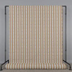 Nordisk Textil Randiga Möbeltyger|Mönstrade Möbeltyger|Portugal ockra randigt stiltyg för möbelklädsel