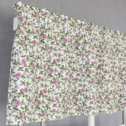 Arvidssons textil Gardinkappor Mönstrade|Prästkrage rosa gardinkappa metervara