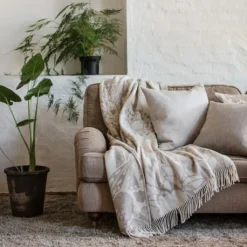 Almedahls Ullplädar|Skogen beige ullpläd -
