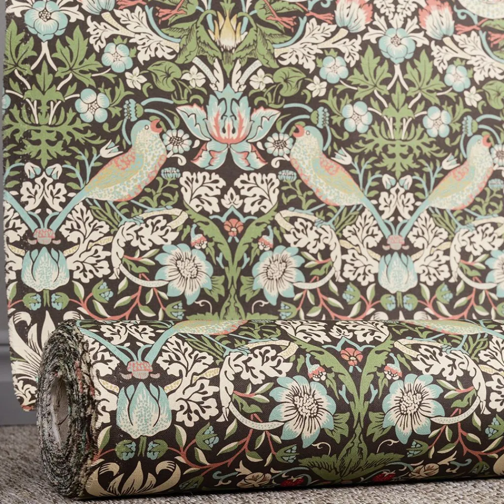 Nordisk Textil Arts & Crafts Tyger|Gardintyger Mönstrade|Strawberry bird grön-blå tyg