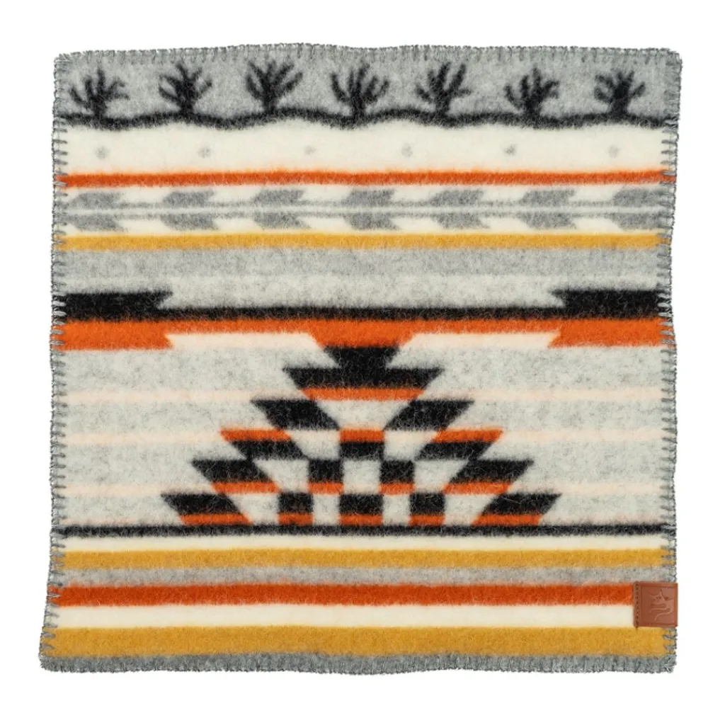 Kerstin Landström Design Sittunderlag|Sundborn sittunderlag 43x43cm - inspirerat av Karin Larssons formspråk