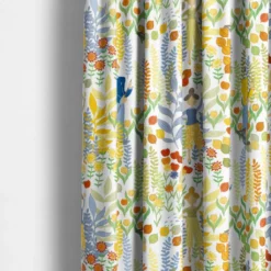 Arvidssons textil Gardintyger Mönstrade|Arvidssons Textil|Trädgård multi halvlinne tyg – Lekfull design med trädgårdsmotiv