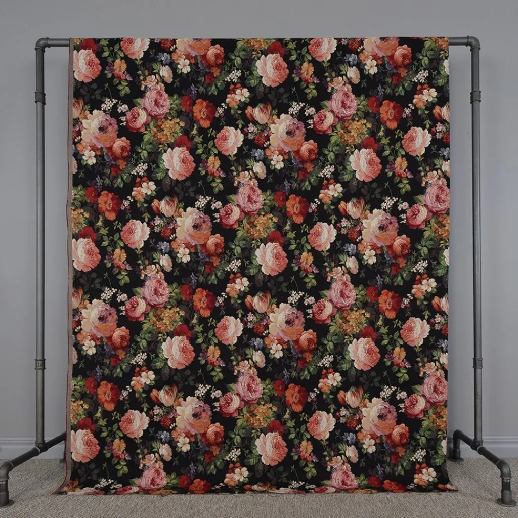 Arvidssons textil Mönstrade Möbeltyger|Turin svart jacquard - lyxigt möbeltyg