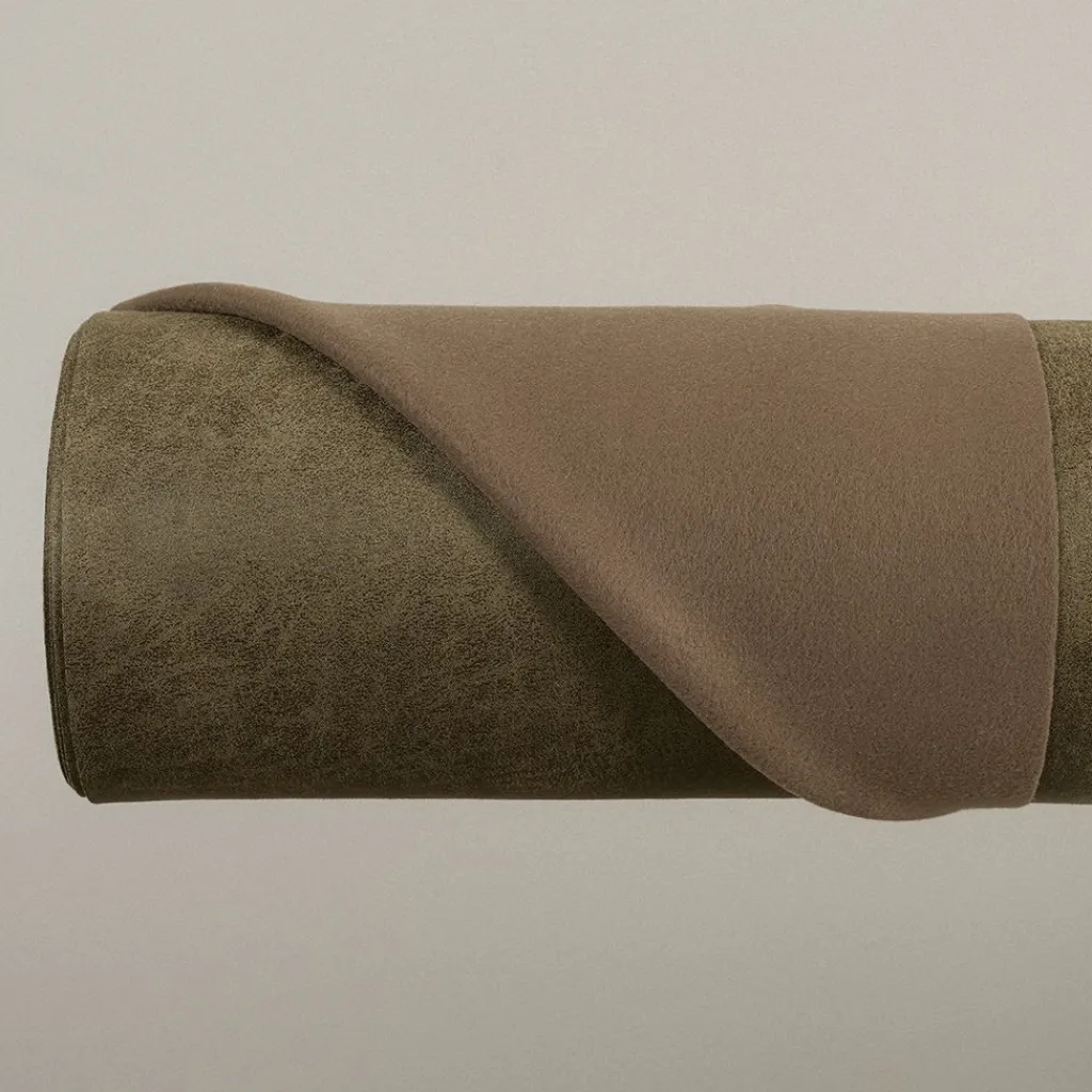 Nordisk Textil Enfärgade Fuskskinn|Vinny grön - Hållbart fuskskinn med sliten vintage look