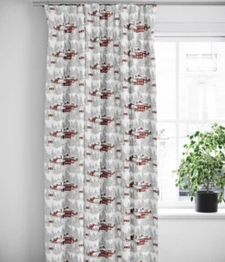 Arvidssons textil Gardiner Mönstrade|Vinterbyn röd gardiner