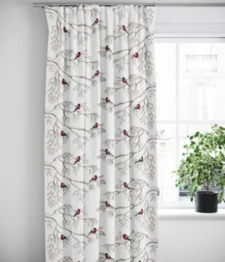 Arvidssons textil Gardiner Mönstrade|Julgardiner|Vinterland vit gardiner