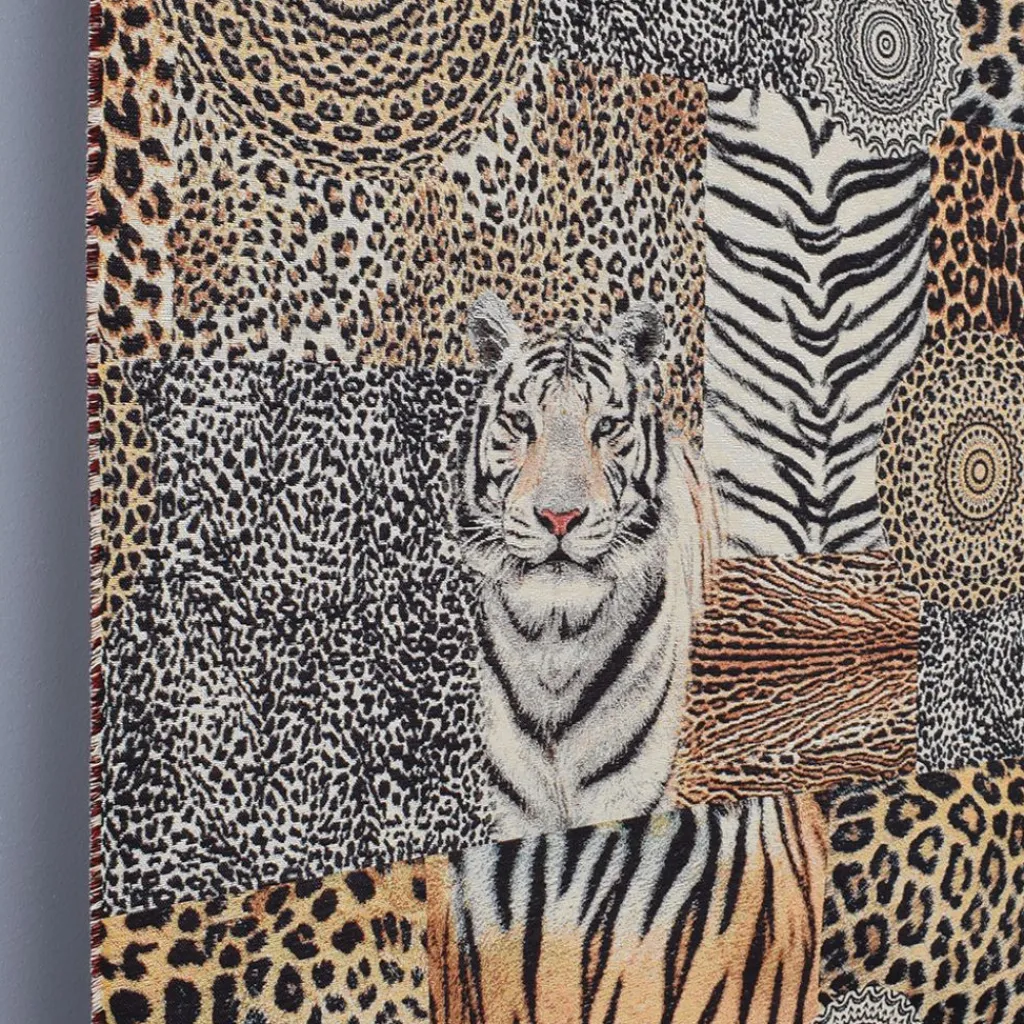Nordisk Textil Mönstrade Möbeltyger|Wildlife Mandala möbeltyg