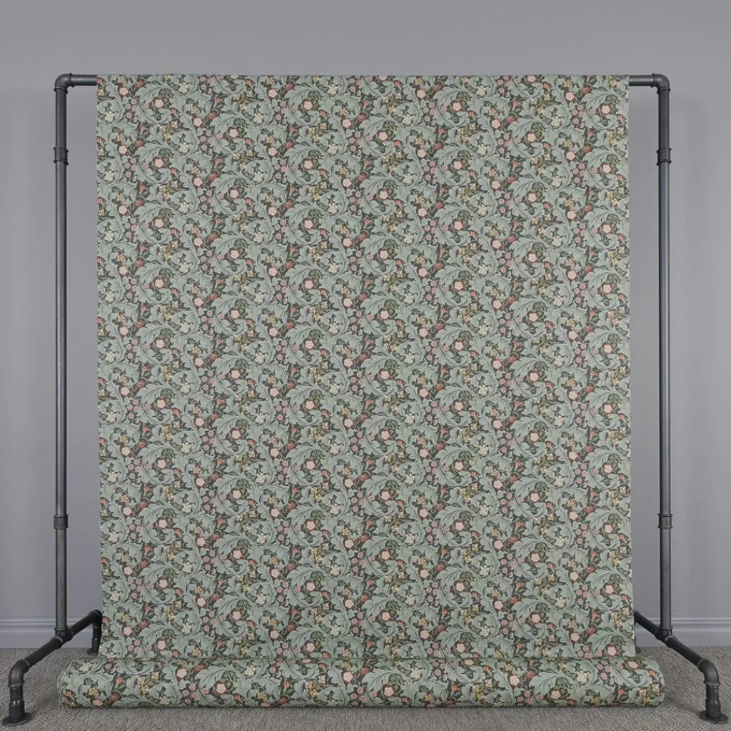 Nordisk Textil Arts & Crafts Tyger|Gardintyger Mönstrade|Willow grön tyg