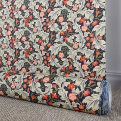 Arts & Crafts Tyger|Gardintyger Mönstrade|Willow mörkblå tyg